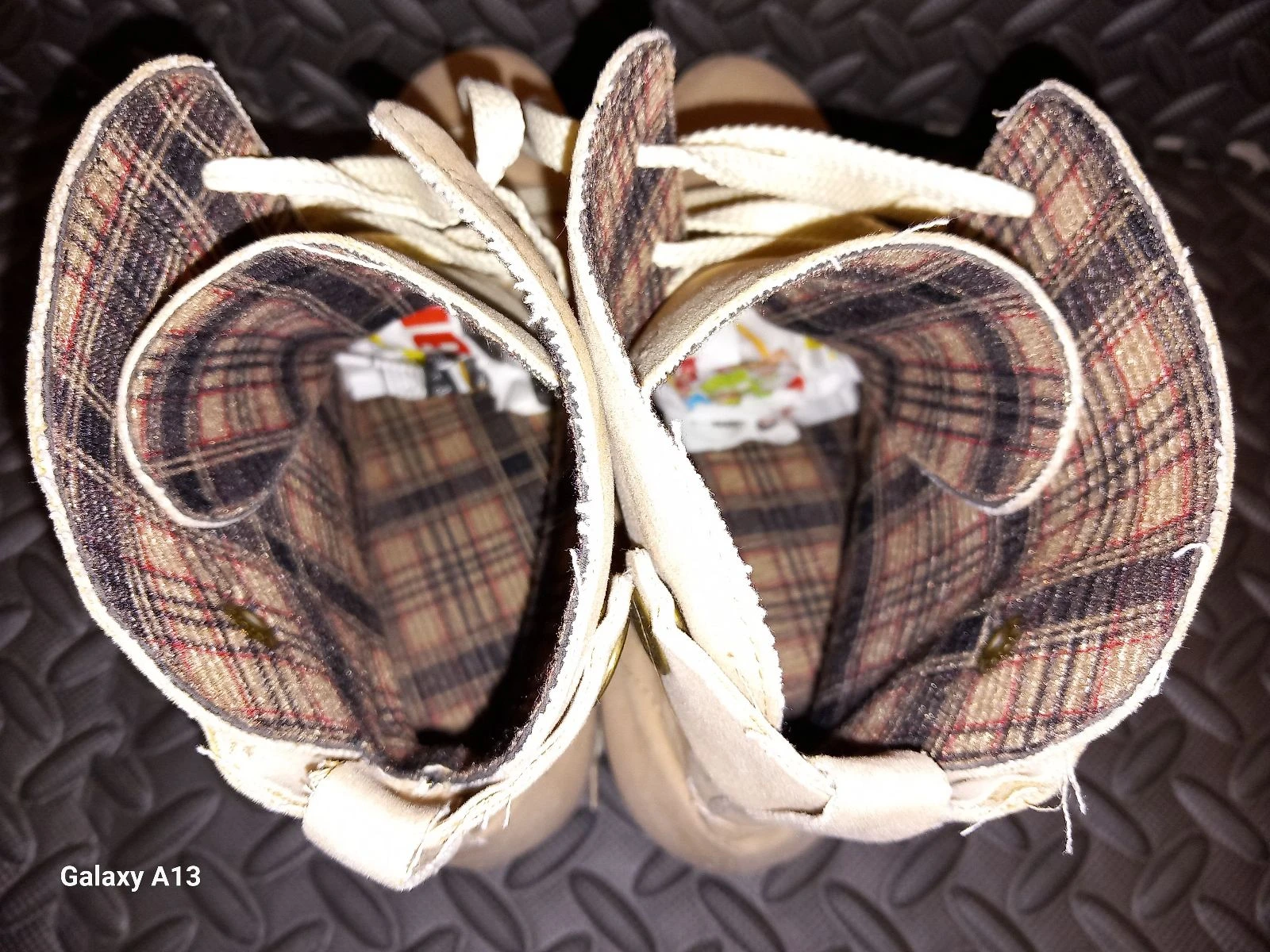 Lichte mocassinachtige laarsjes met veters – Beige / Camel – Maat 37 – photo 6